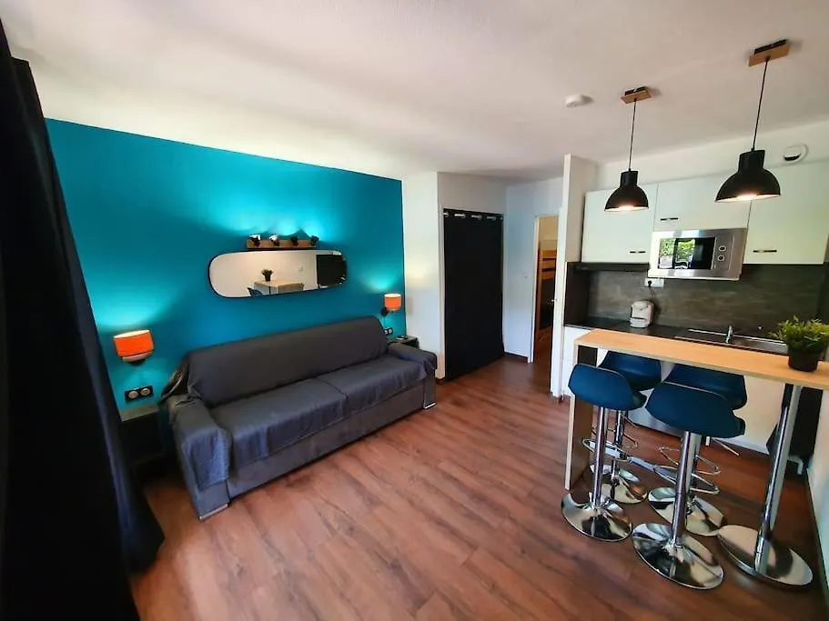Appart La Madrague avec jardin à 2 pas de la mer Saint-Cyr-sur-Mer Appartement
