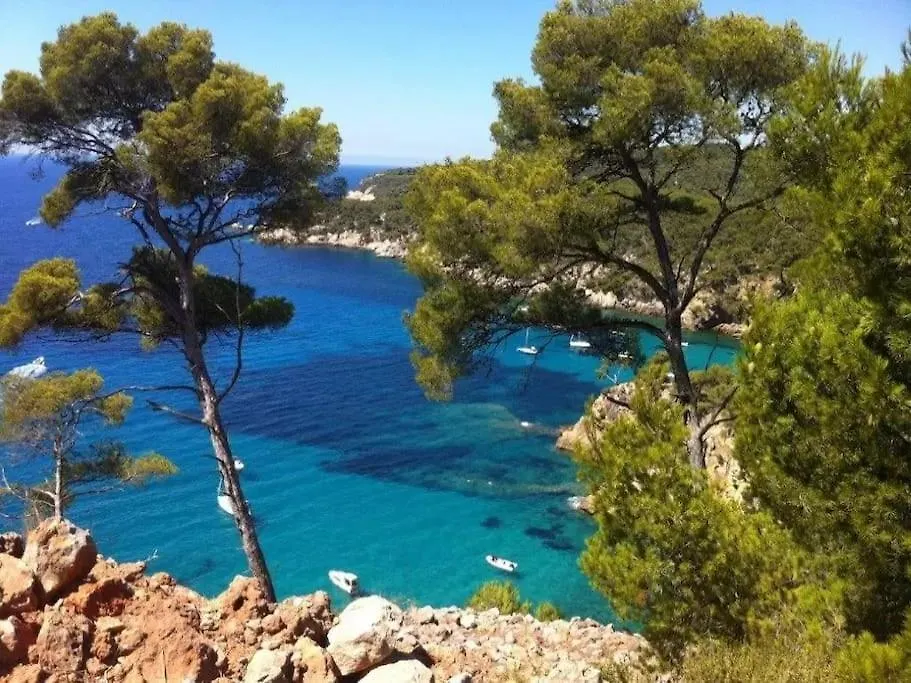 Appartement Appart La Madrague avec jardin à 2 pas de la mer Saint-Cyr-sur-Mer