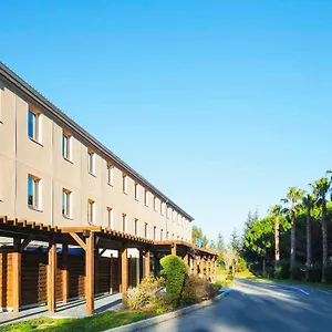 Logis De Port D'alon - St Cyr Sur Hotel